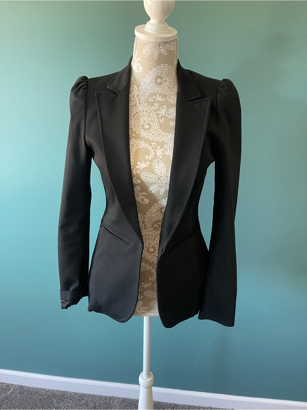 Guess Black Women's Tailored Blazer with Slight Puff Shoulders